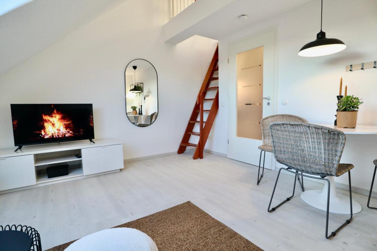 Gallery Apartment: Maisonette + Free Parking + Netflix Эссен Экстерьер фото